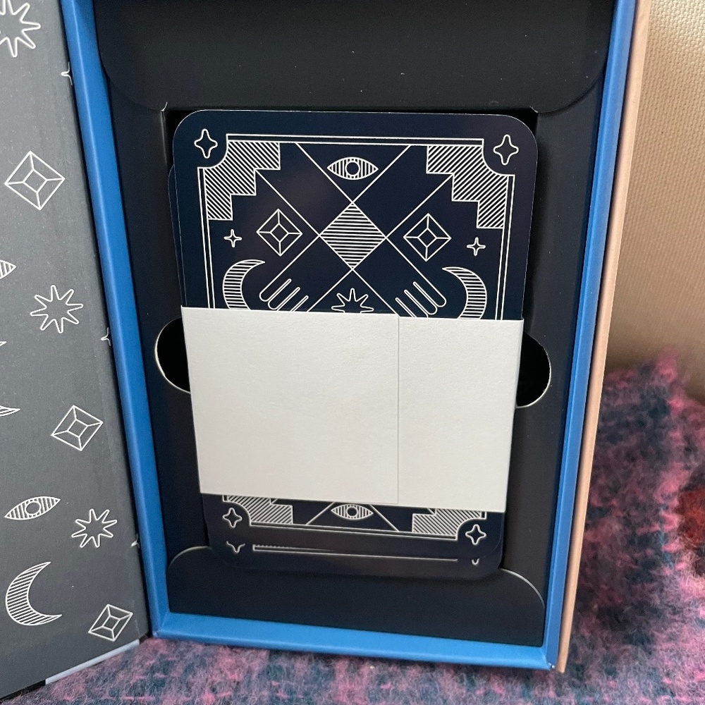 PRICE DROP! Mystic Cats Tarot  - 78-Card Deck with Guidebook and Giftbox - Picture 14 of 14